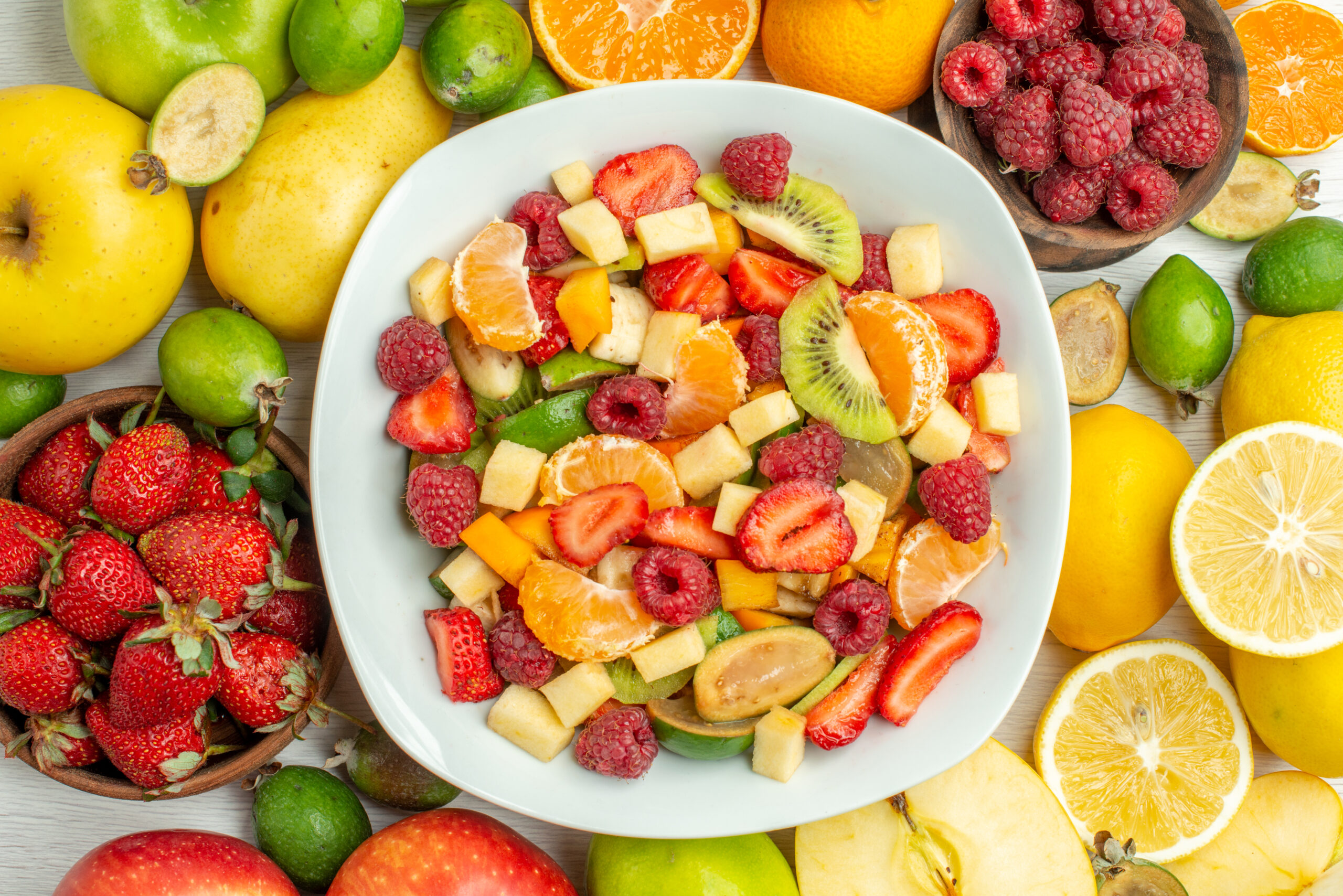 Receitas para uma vida saudável: saladas de frutas orgânicas