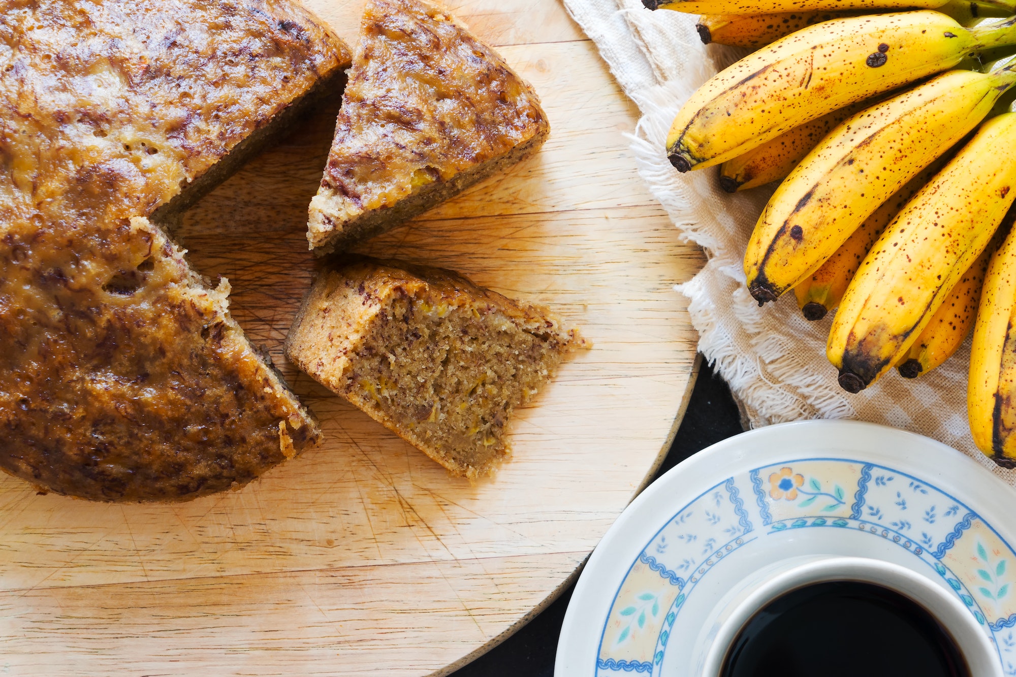 Bolo de banana verde: uma sobremesa saudável e deliciosa